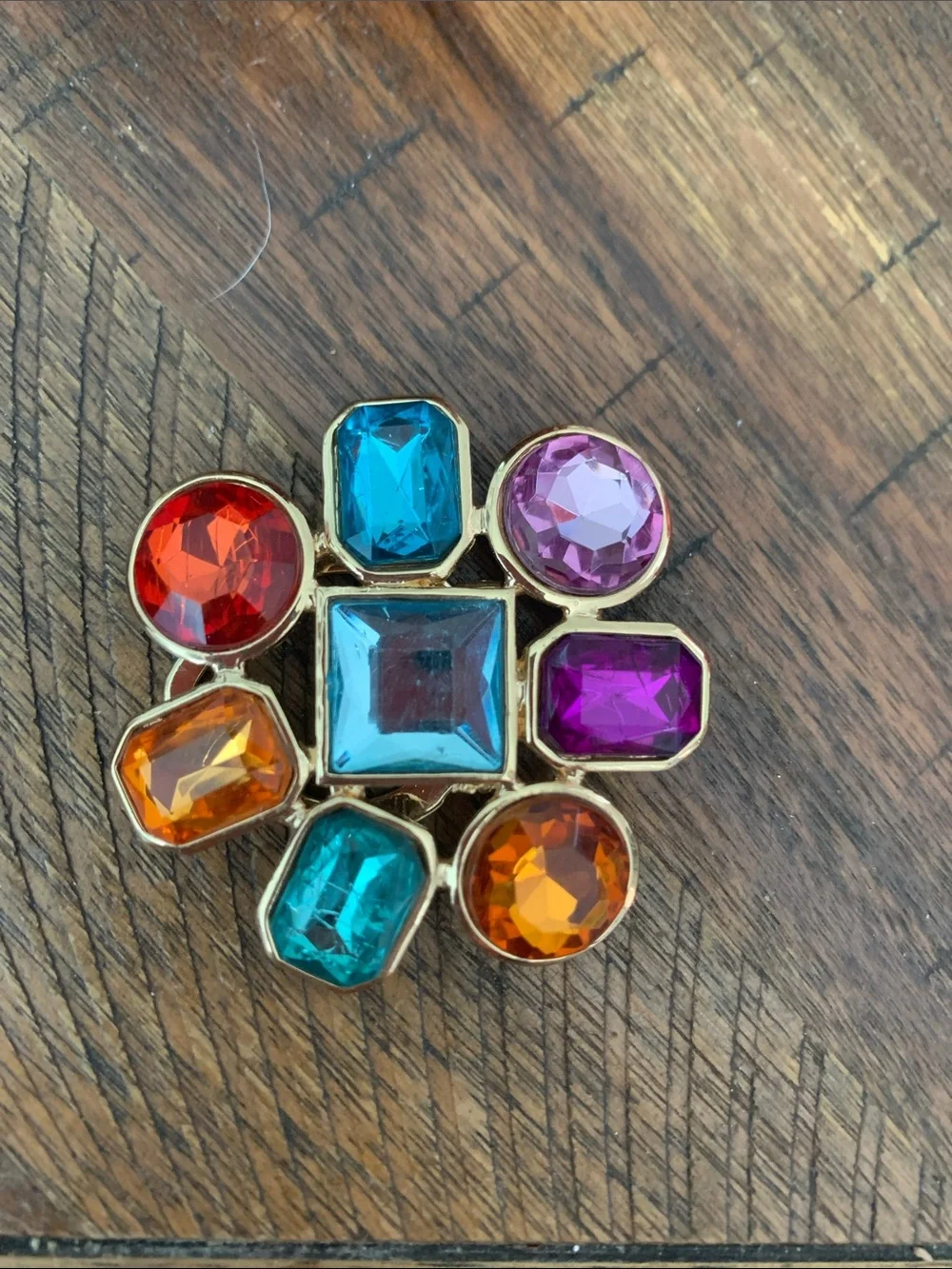 Multicolor Gemstone Scarf Brooch — Vibrant Jewel-Tone Accent